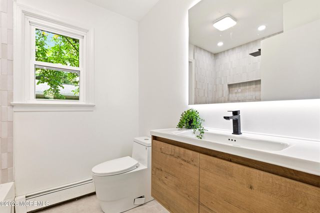 1622 Abbott Avenue, Toms River, NJ 08753