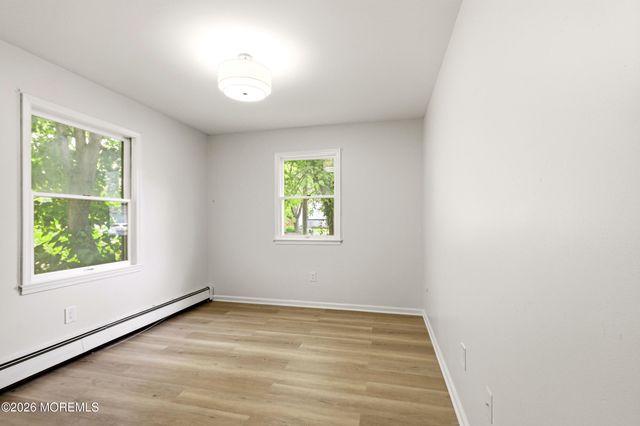 1622 Abbott Avenue, Toms River, NJ 08753
