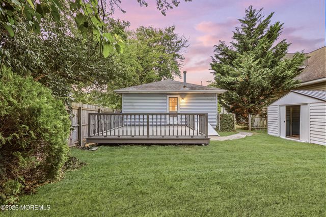 1622 Abbott Avenue, Toms River, NJ 08753