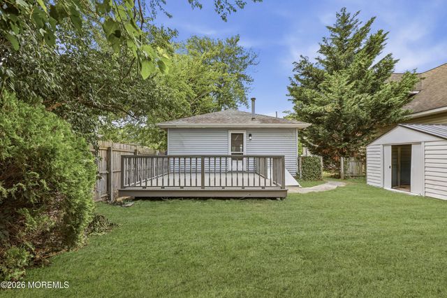 1622 Abbott Avenue, Toms River, NJ 08753