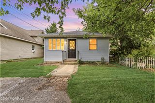 1622 Abbott Avenue, Toms River, NJ 08753