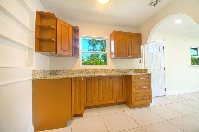 8307 LIBBY LANE, Tampa, FL 33619