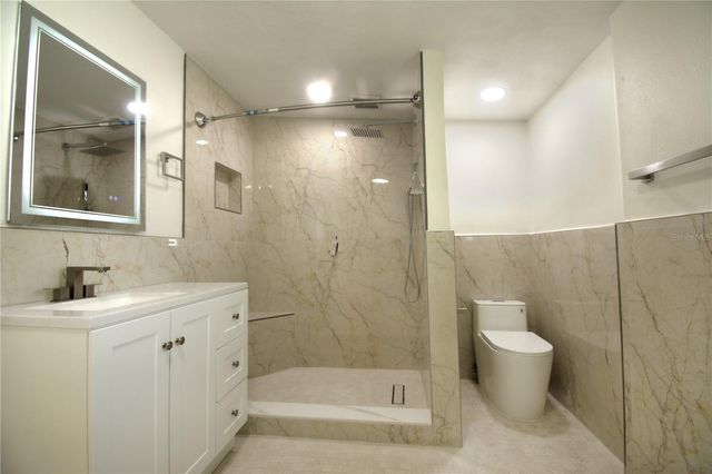 8307 LIBBY LANE, Tampa, FL 33619