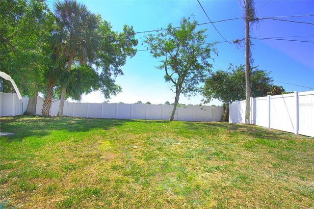 8307 LIBBY LANE, Tampa, FL 33619