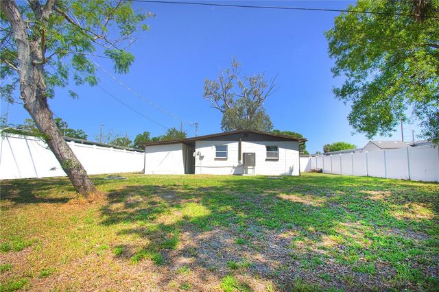 8307 LIBBY LANE, Tampa, FL 33619