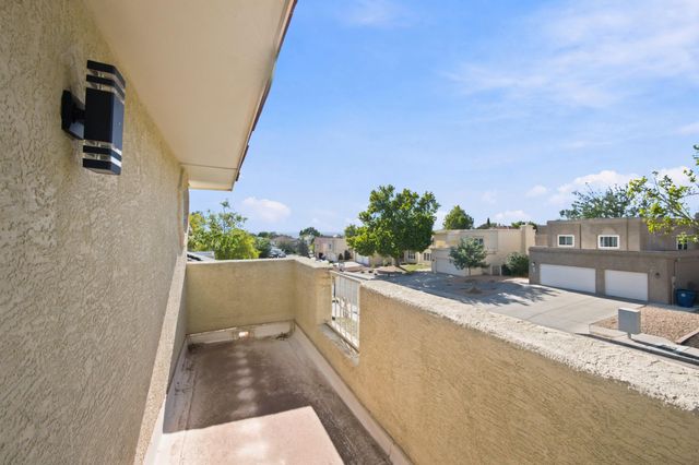 7808 Morris Rippel Place NE, Albuquerque, NM 87122