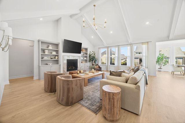 5102 High Park Hill Dr, Arrington, TN 37014