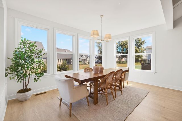 5102 High Park Hill Dr, Arrington, TN 37014