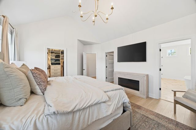 5102 High Park Hill Dr, Arrington, TN 37014