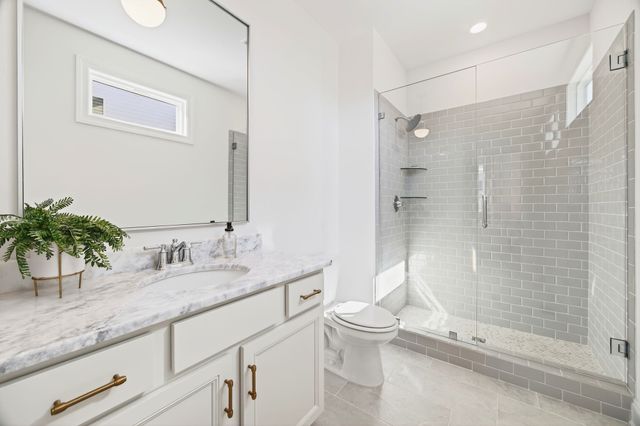 5102 High Park Hill Dr, Arrington, TN 37014