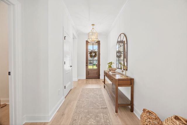 5102 High Park Hill Dr, Arrington, TN 37014