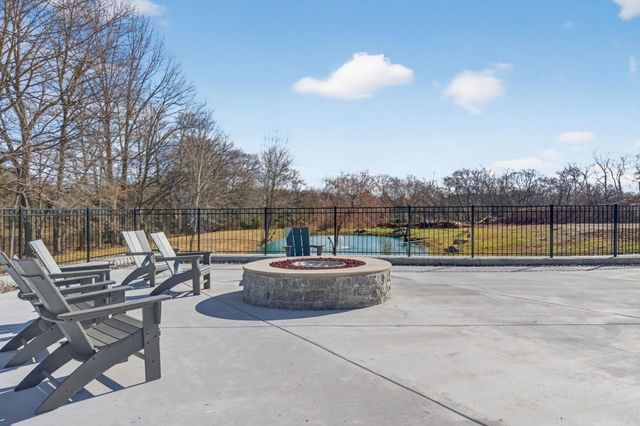 5102 High Park Hill Dr, Arrington, TN 37014