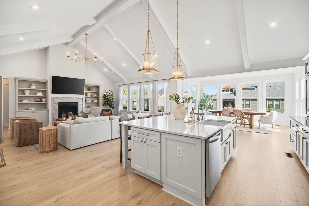 5102 High Park Hill Dr, Arrington, TN 37014