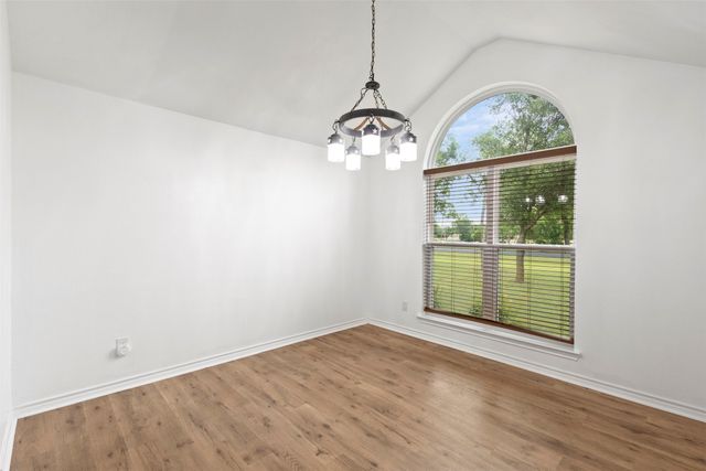 123 Catawba Road, Waxahachie, TX 75165