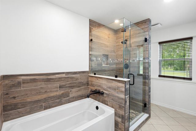 123 Catawba Road, Waxahachie, TX 75165