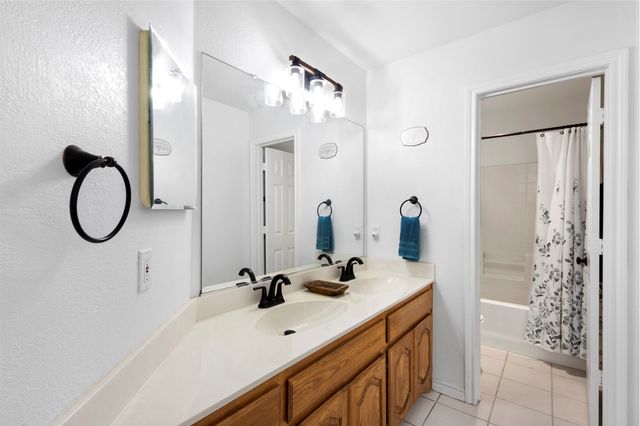123 Catawba Road, Waxahachie, TX 75165