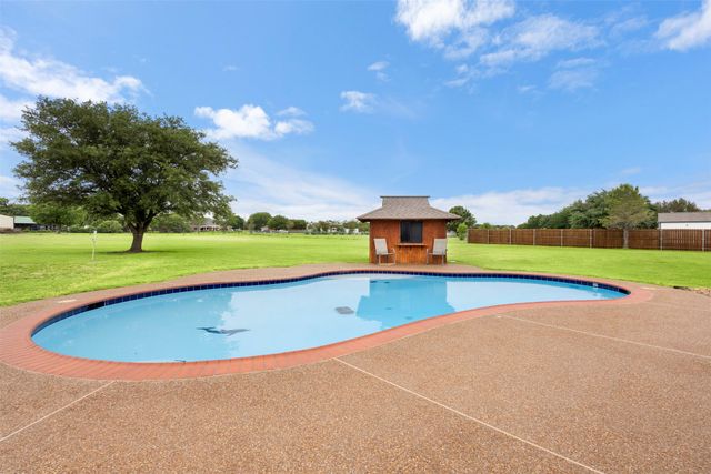123 Catawba Road, Waxahachie, TX 75165