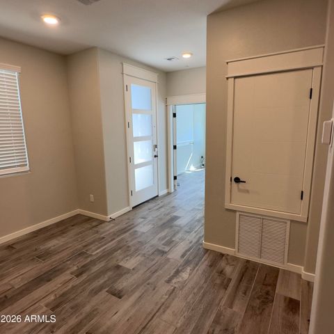 300 N GILA SPRINGS Boulevard 159, Chandler, AZ 85226