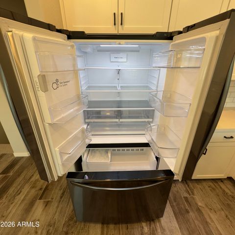 300 N GILA SPRINGS Boulevard 159, Chandler, AZ 85226