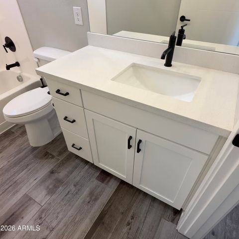 300 N GILA SPRINGS Boulevard 159, Chandler, AZ 85226