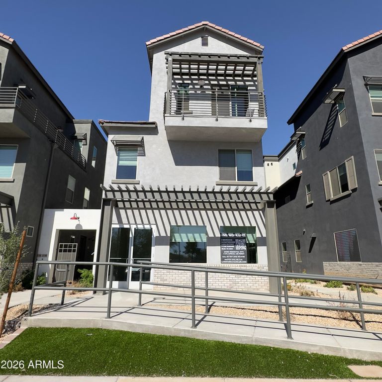 300 N GILA SPRINGS Boulevard 159, Chandler, AZ 85226