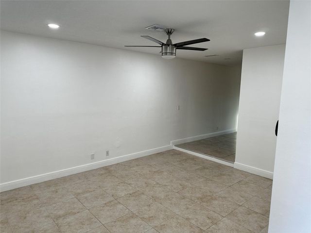 7546 NW 44th Court West, Coral Springs, FL 33065