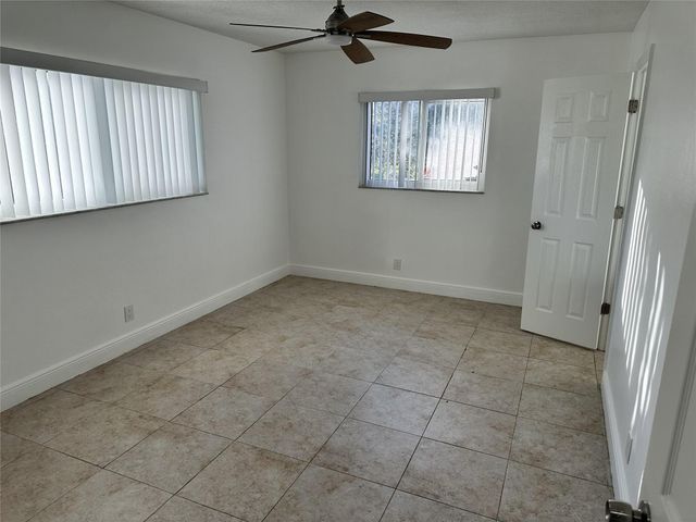 7546 NW 44th Court West, Coral Springs, FL 33065