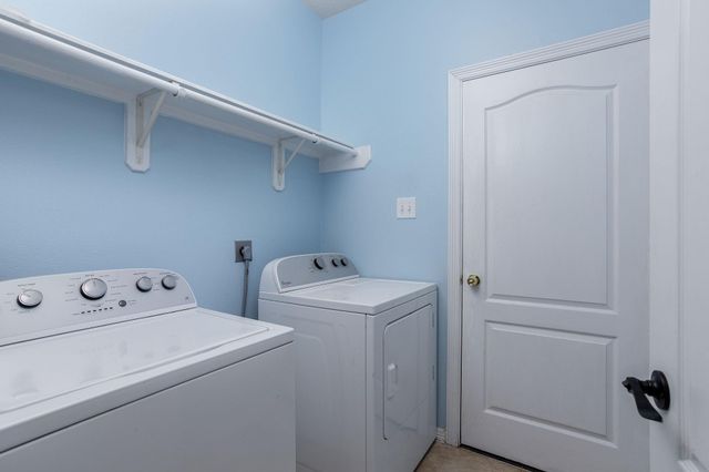 28610 Hidden Cove Drive, Magnolia, TX 77354