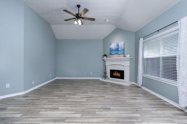 28610 Hidden Cove Drive, Magnolia, TX 77354