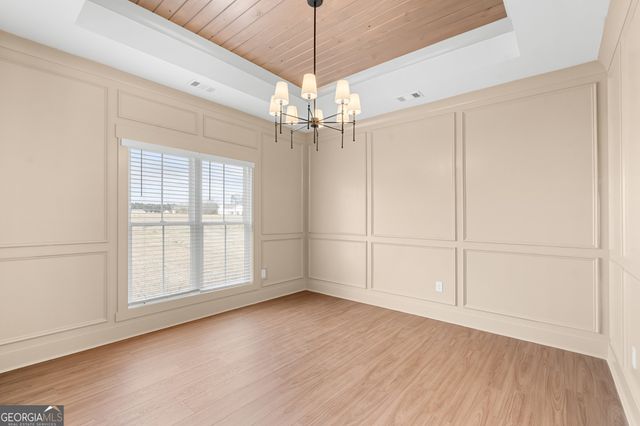 137 Pin Oak Lane, Statesboro, GA 30458