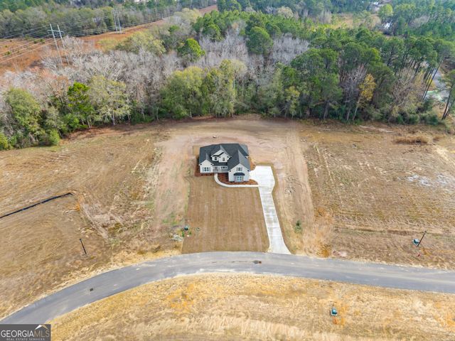 137 Pin Oak Lane, Statesboro, GA 30458