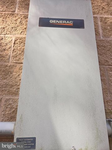 8620 MONNS GAP RD, Waynesboro, PA 17268