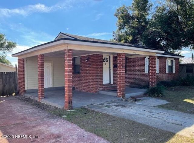 5952 TERRY PARKER Drive S, Jacksonville, FL 32211