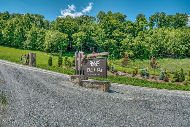 23 Cowan Town Road, Butler, TN 37640
