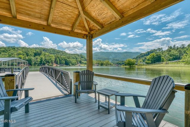 23 Cowan Town Road, Butler, TN 37640