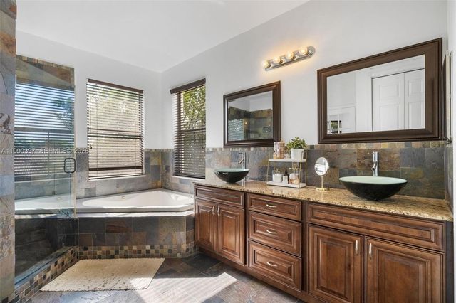 2707 SW 135th Ave, Miramar, FL 33027