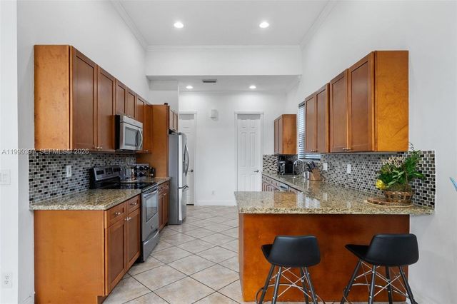 2707 SW 135th Ave, Miramar, FL 33027