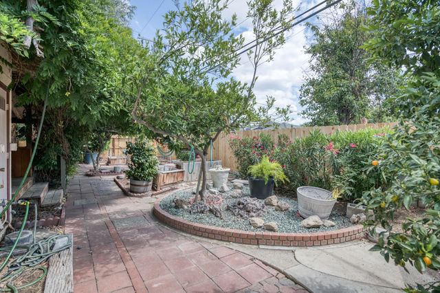 4326 E Gettysburg Avenue, Fresno, CA 93726