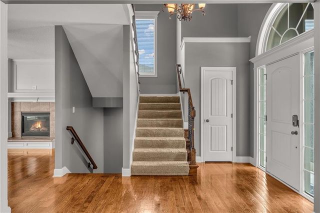 21913 W 95th Terrace, Lenexa, KS 66220