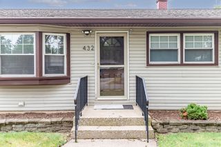 432 W 67th Lane, Merrillville, IN 46410