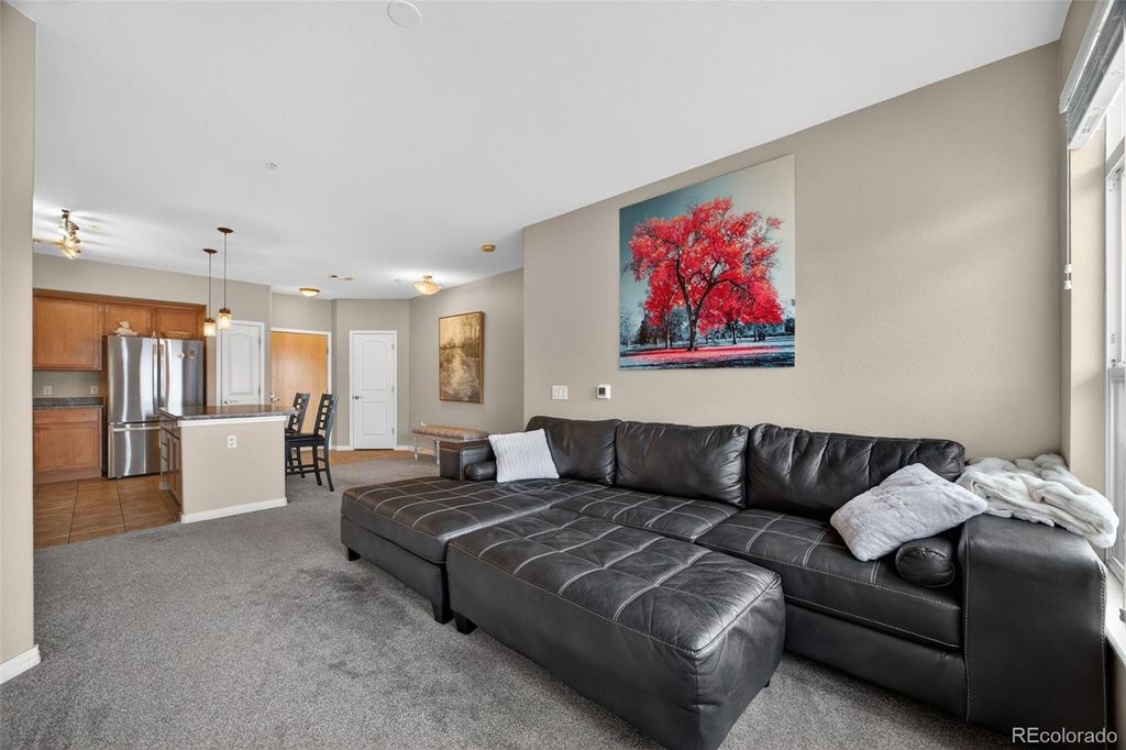 Image 11 of property listing at 10184 Park Meadows Drive 1205, Lone Tree, CO 80124