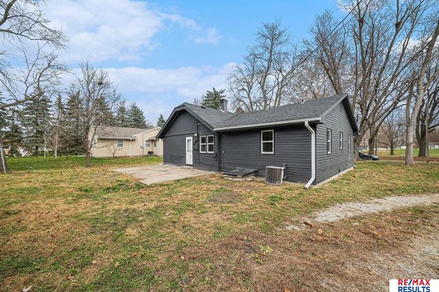 416 N 11th Street, Tekamah, NE 68061