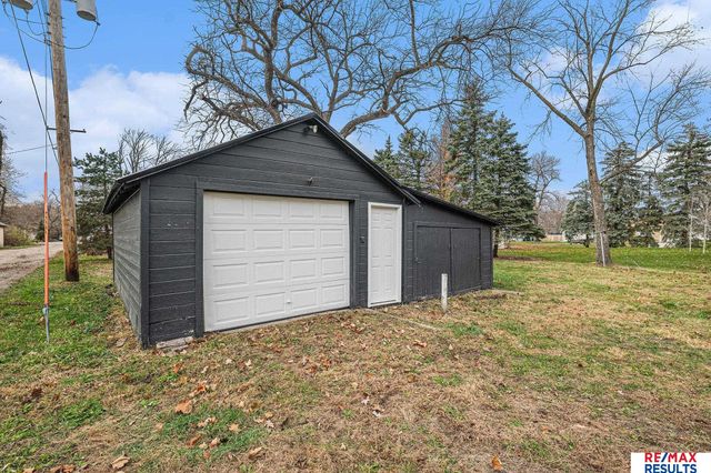 416 N 11th Street, Tekamah, NE 68061