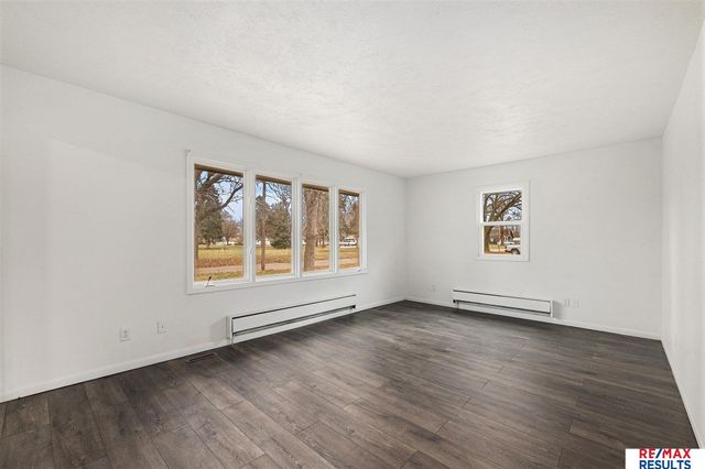 416 N 11th Street, Tekamah, NE 68061