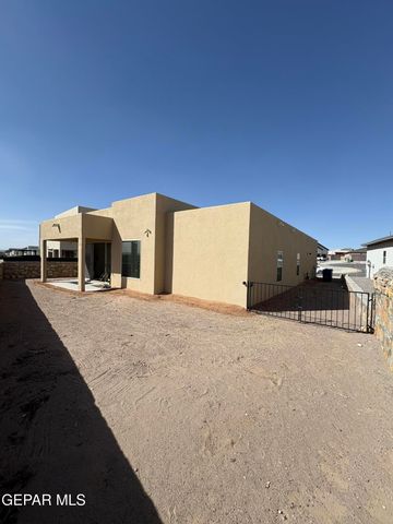 7776 ENCHANTED PARK Drive, El Paso, TX 79911