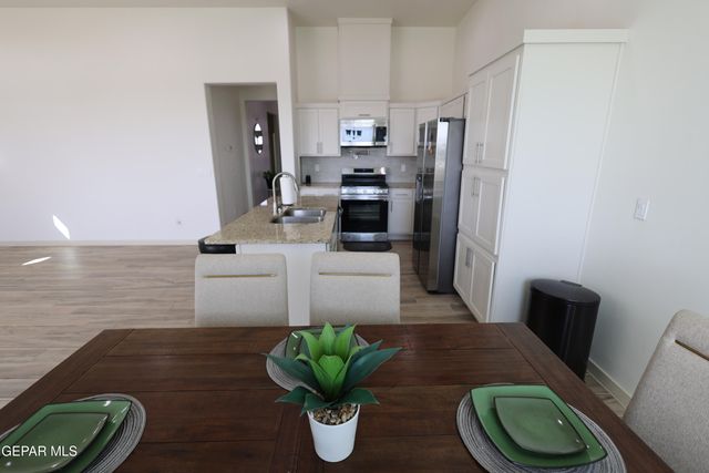 7776 ENCHANTED PARK Drive, El Paso, TX 79911