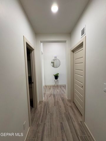 7776 ENCHANTED PARK Drive, El Paso, TX 79911