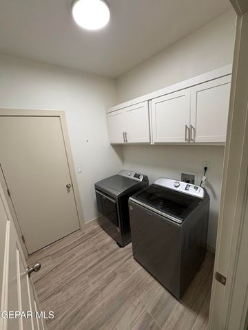 7776 ENCHANTED PARK Drive, El Paso, TX 79911