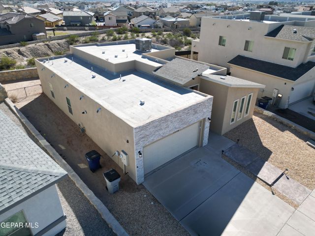7776 ENCHANTED PARK Drive, El Paso, TX 79911