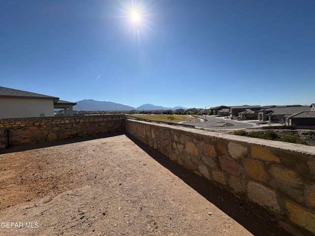 7776 ENCHANTED PARK Drive, El Paso, TX 79911